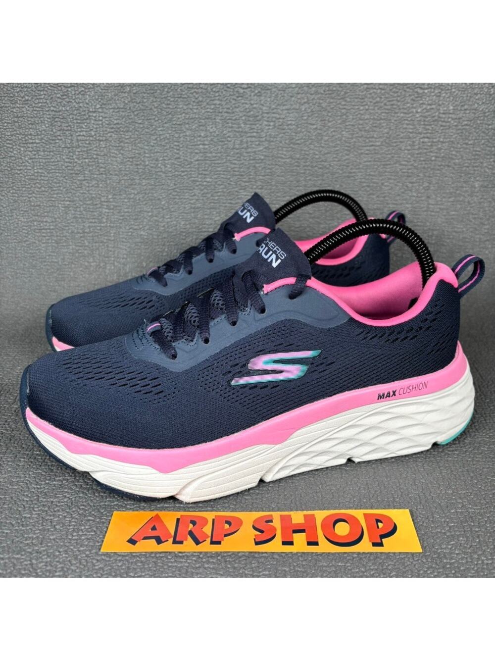 Skechers Max Cushioning Elite 128551W Size 7.5 Women`s Blue Pink Running Shoes